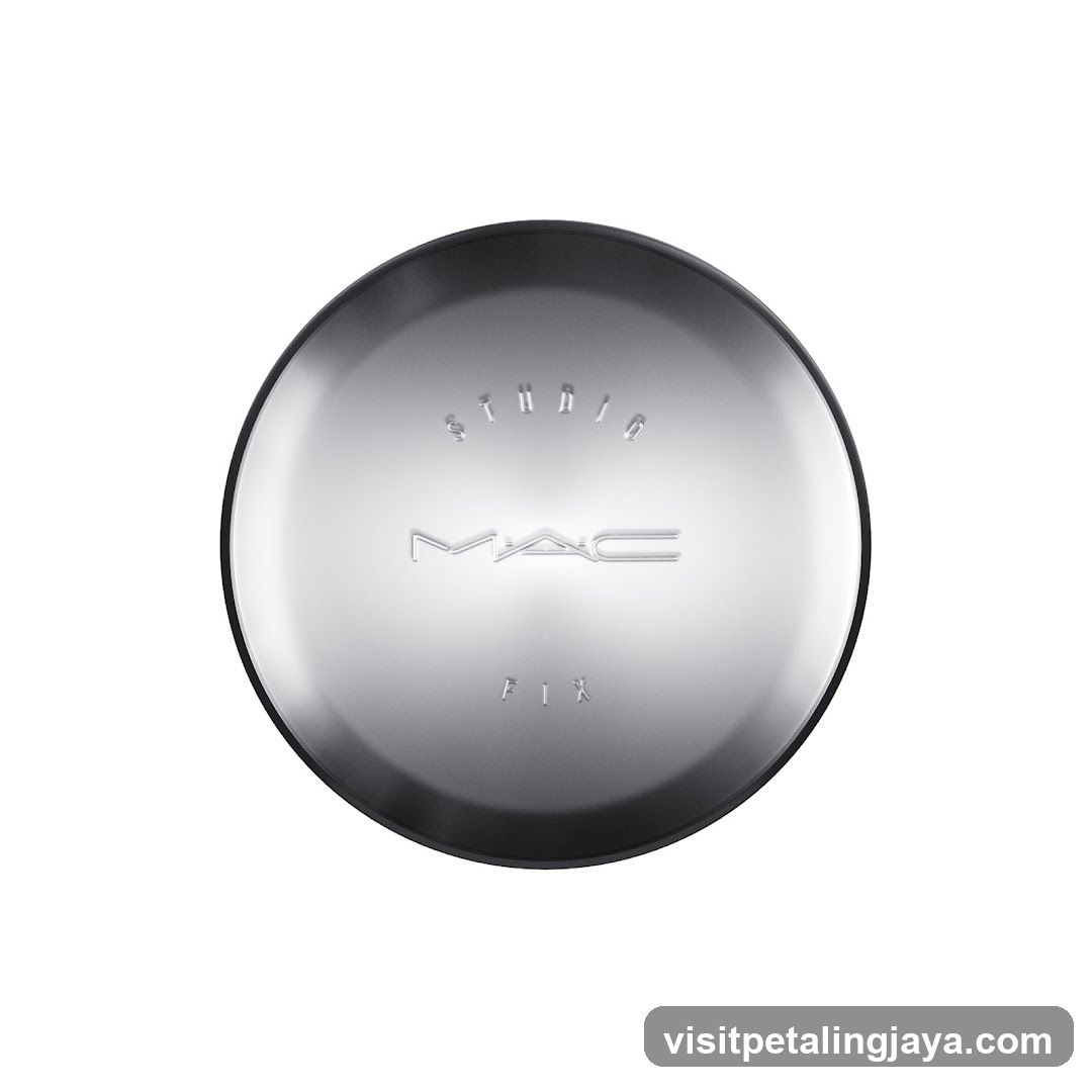 MAC Studio Fix Compact