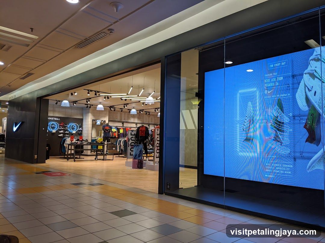 Nike Storefront in Mall