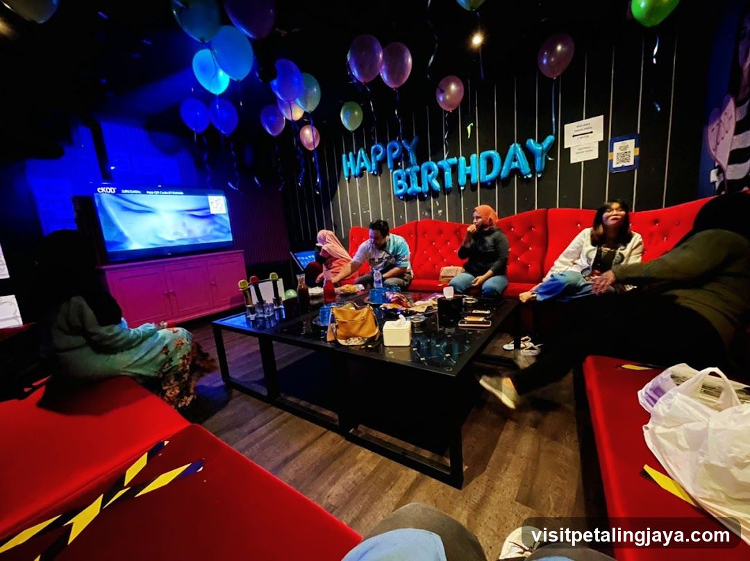 Birthday Party Interior