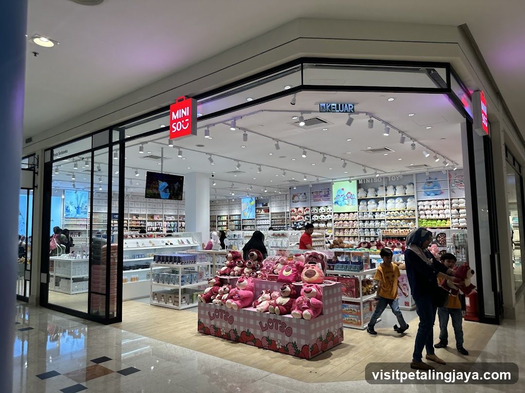 MINISO Store Entrance