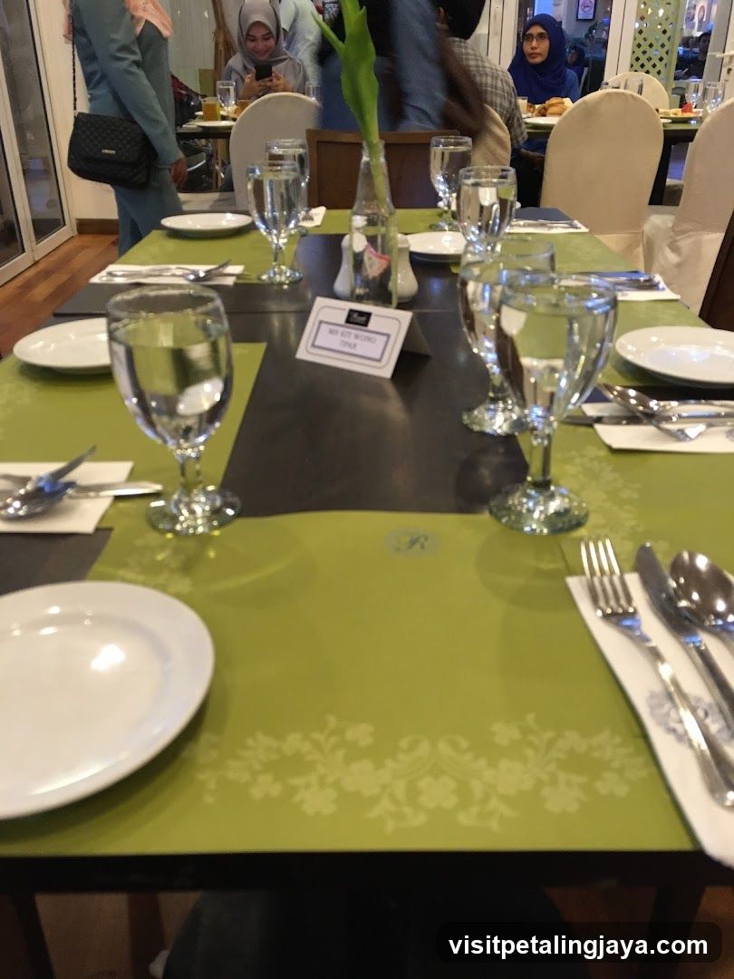 Dining Table Setting
