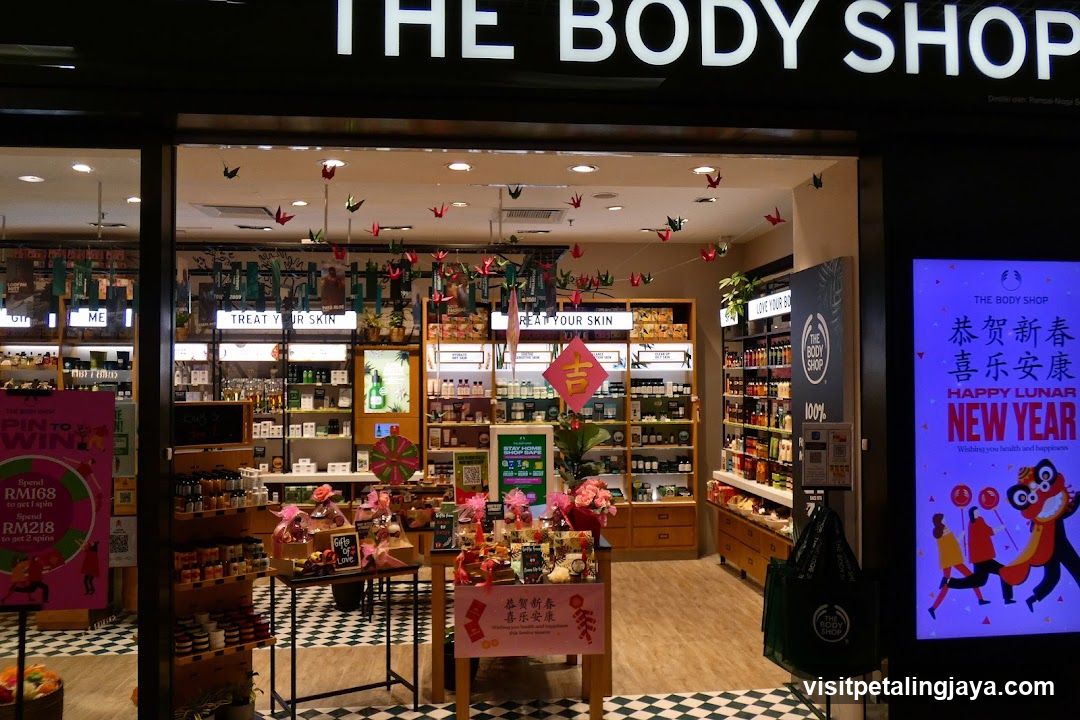 The Body Shop Storefront