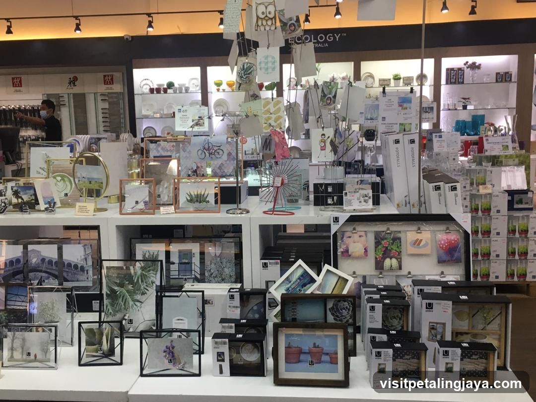 Home Decor Display