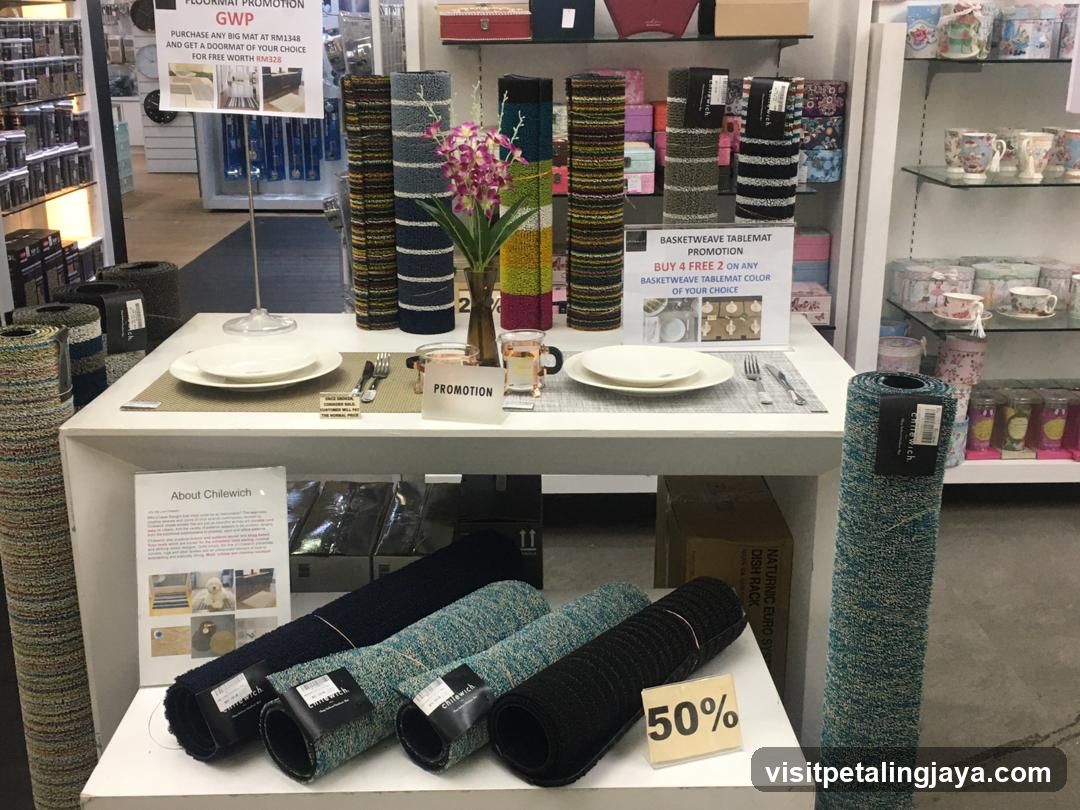 Home Goods Display