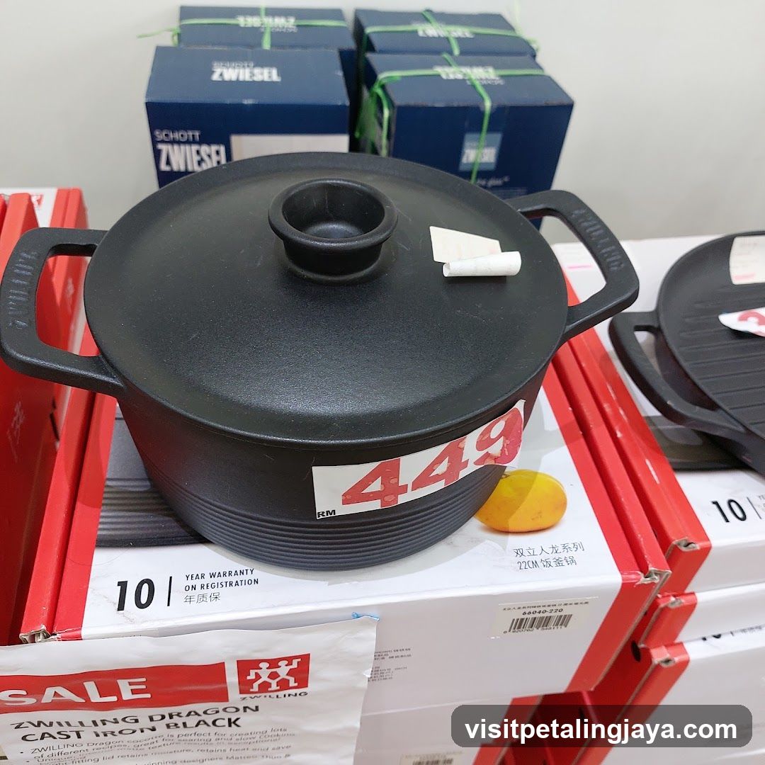 ZWILLING Cast Iron Pot Display