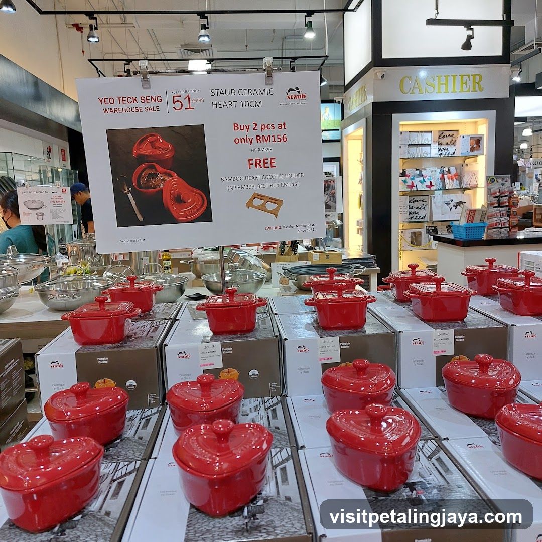Staub Ceramic Heart Cookware Sale Display