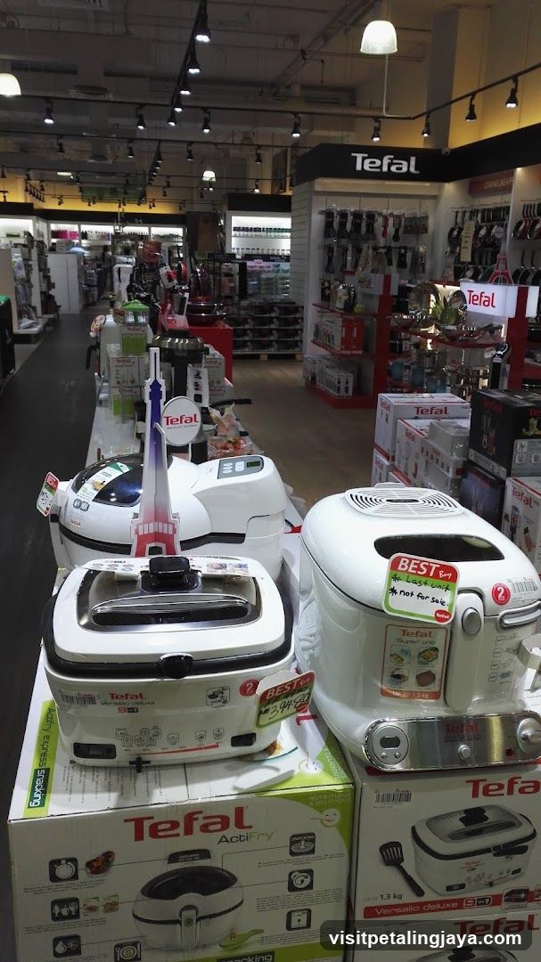 Tefal Kitchen Appliances Display