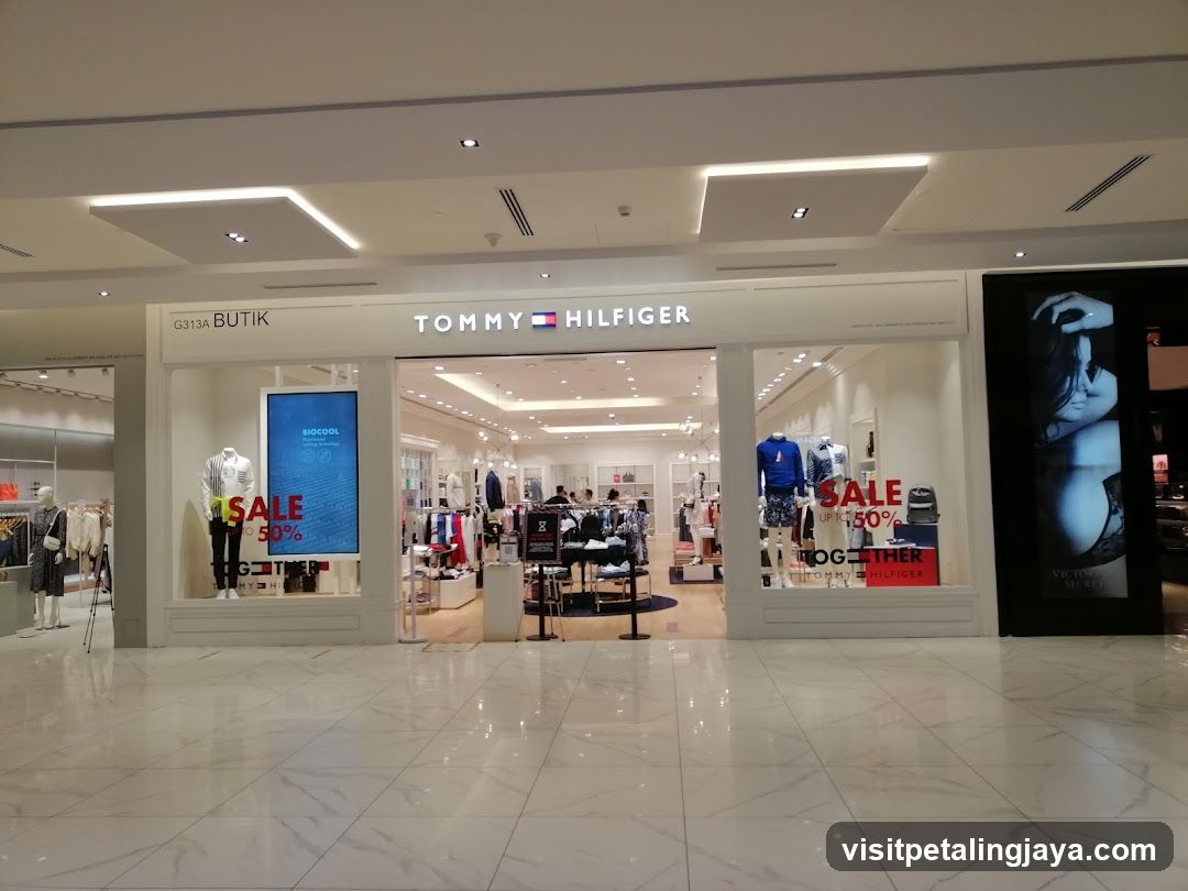 Tommy Hilfiger Storefront