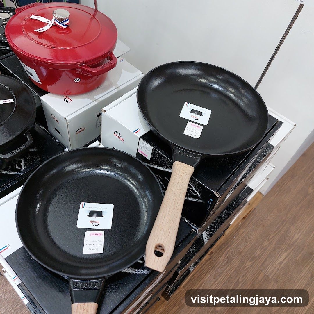 Staub Cookware Display