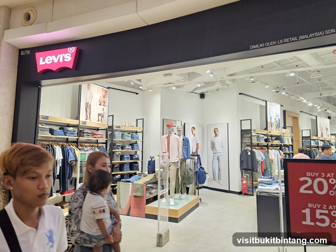 Levi's The Curve