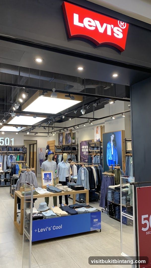 Levi's Store Entrance