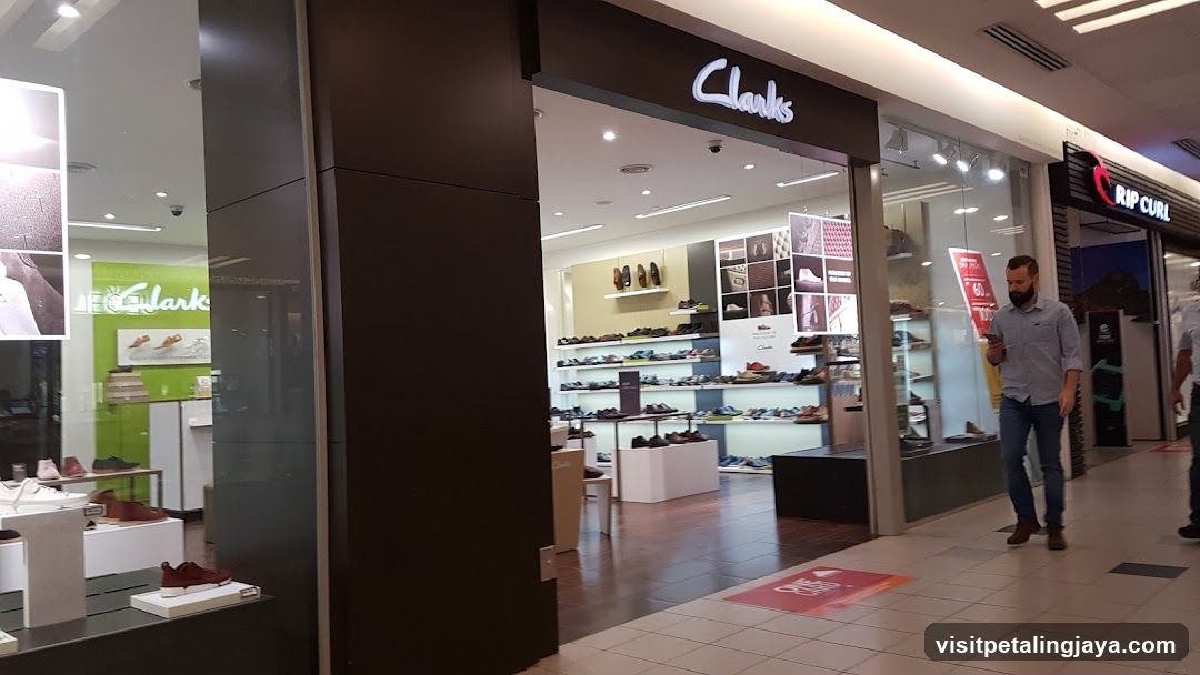 Clarks @ One Utama