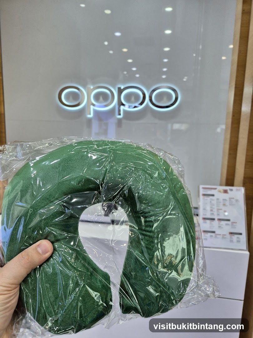 Oppo Store Display