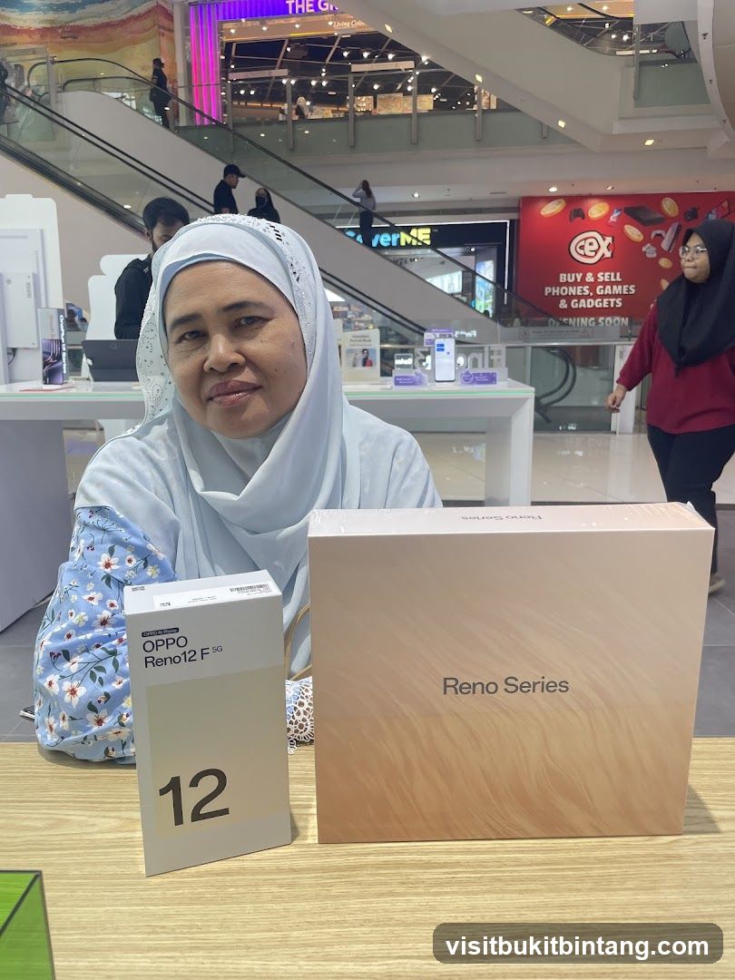 Woman with OPPO Reno12 F 5G Box