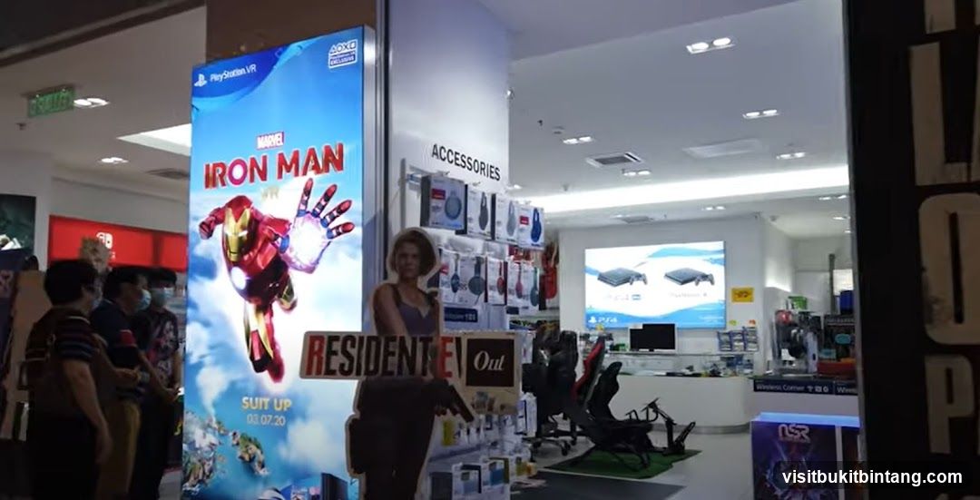 Electronics Store Display