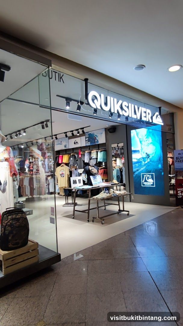 Quiksilver & Roxy @ Mid Valley Megamall