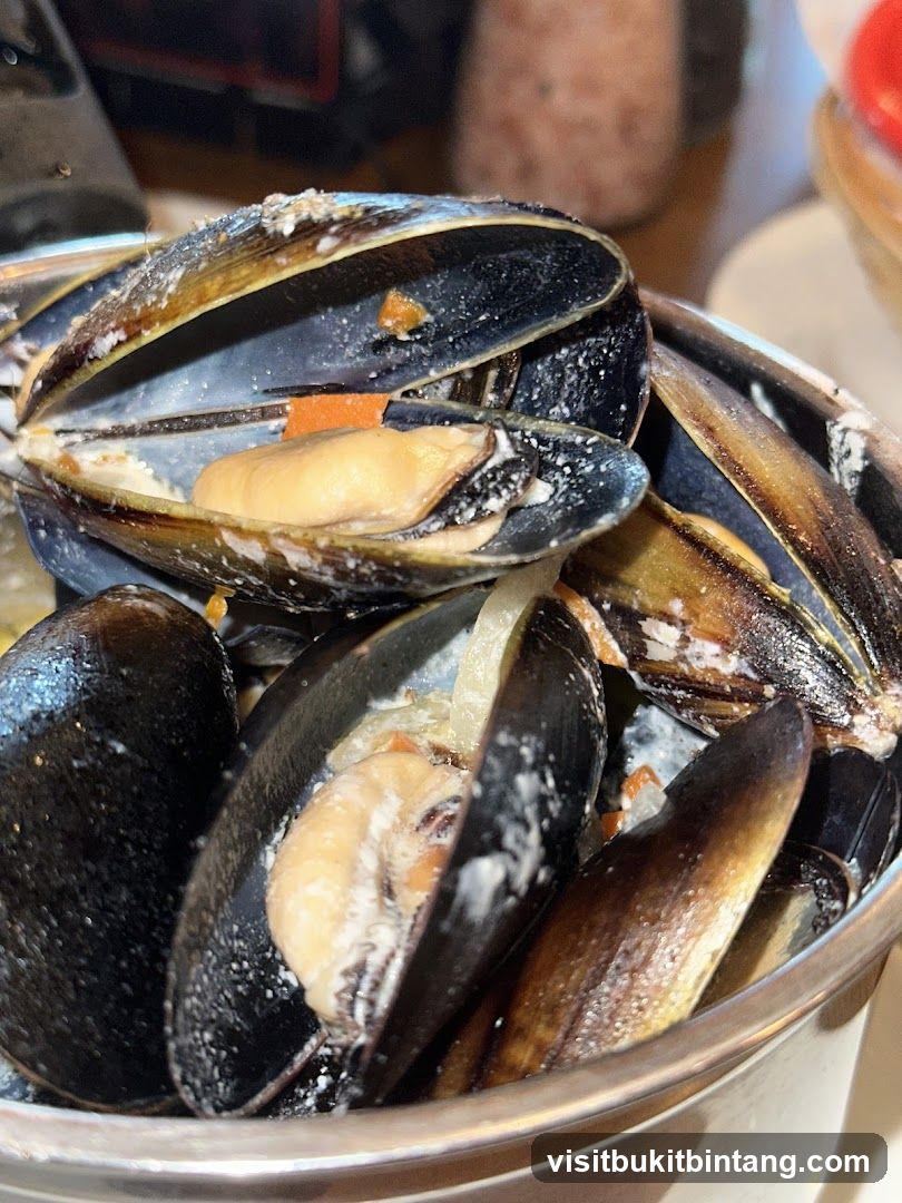 Steamed Mussels