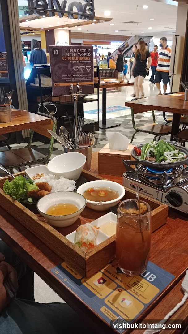 Food Tray with Hot Pot