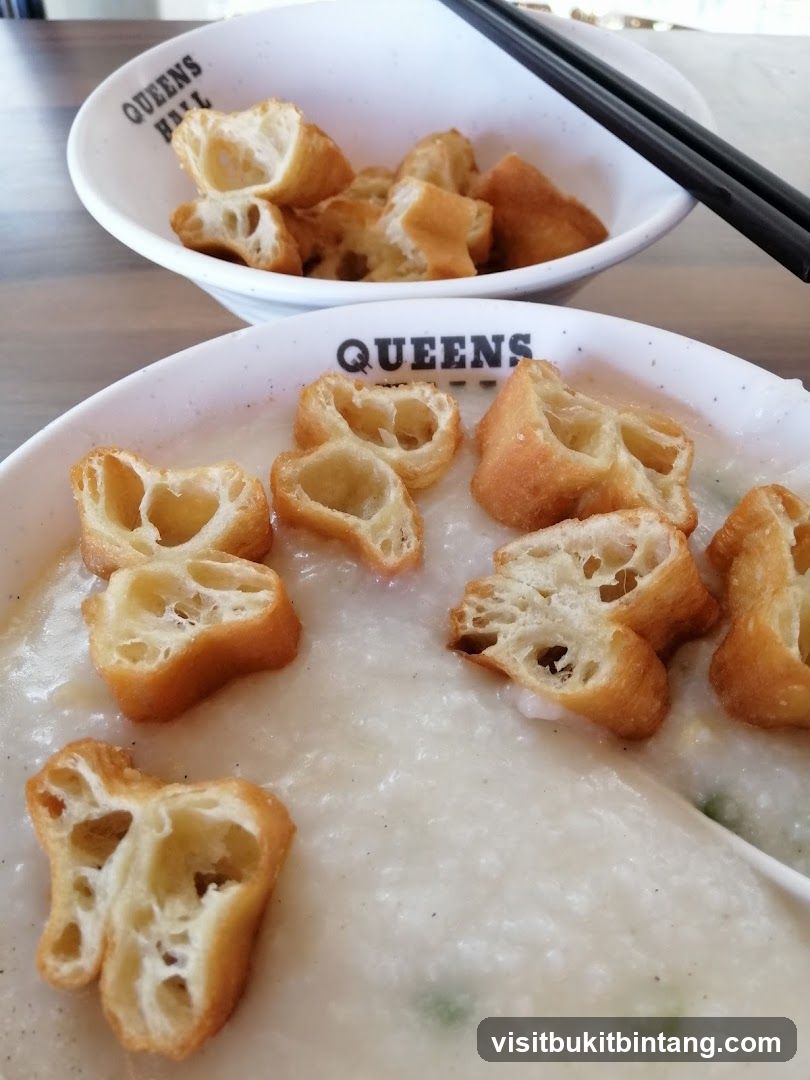 Congee with Fried Dough Sticks