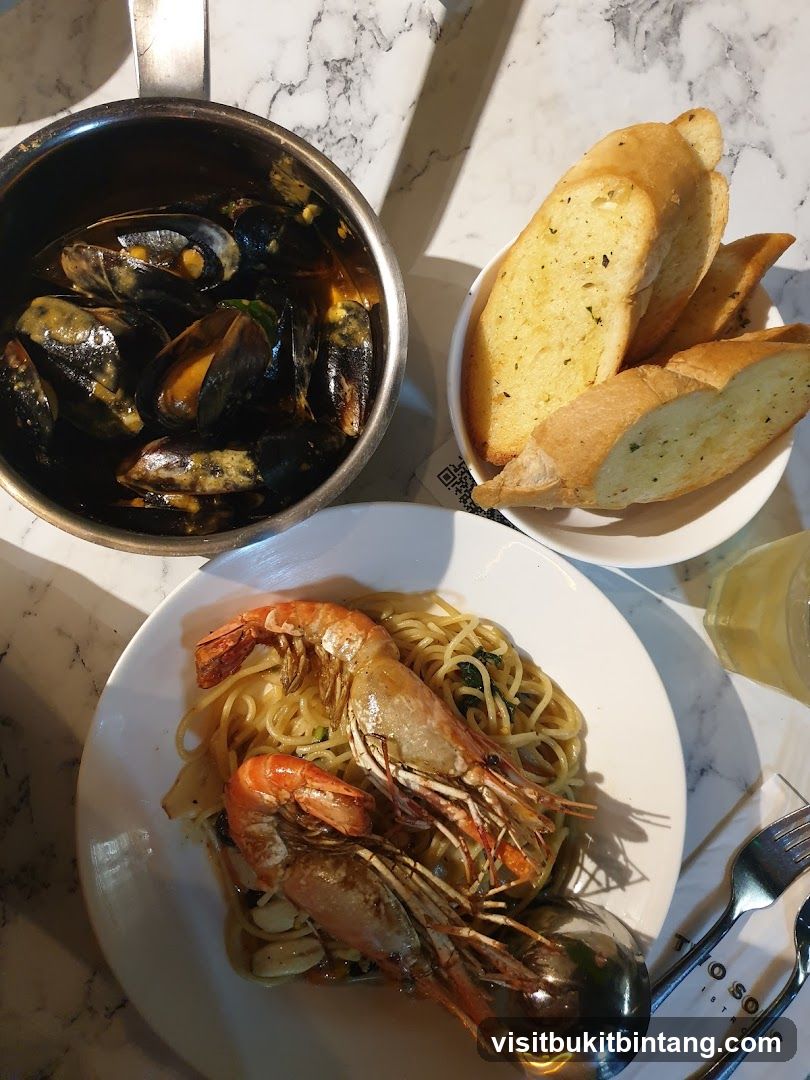 Seafood Pasta and Mussels