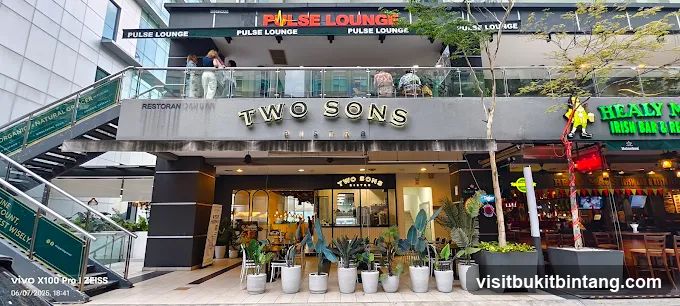 Two Sons Bistro @ Publika