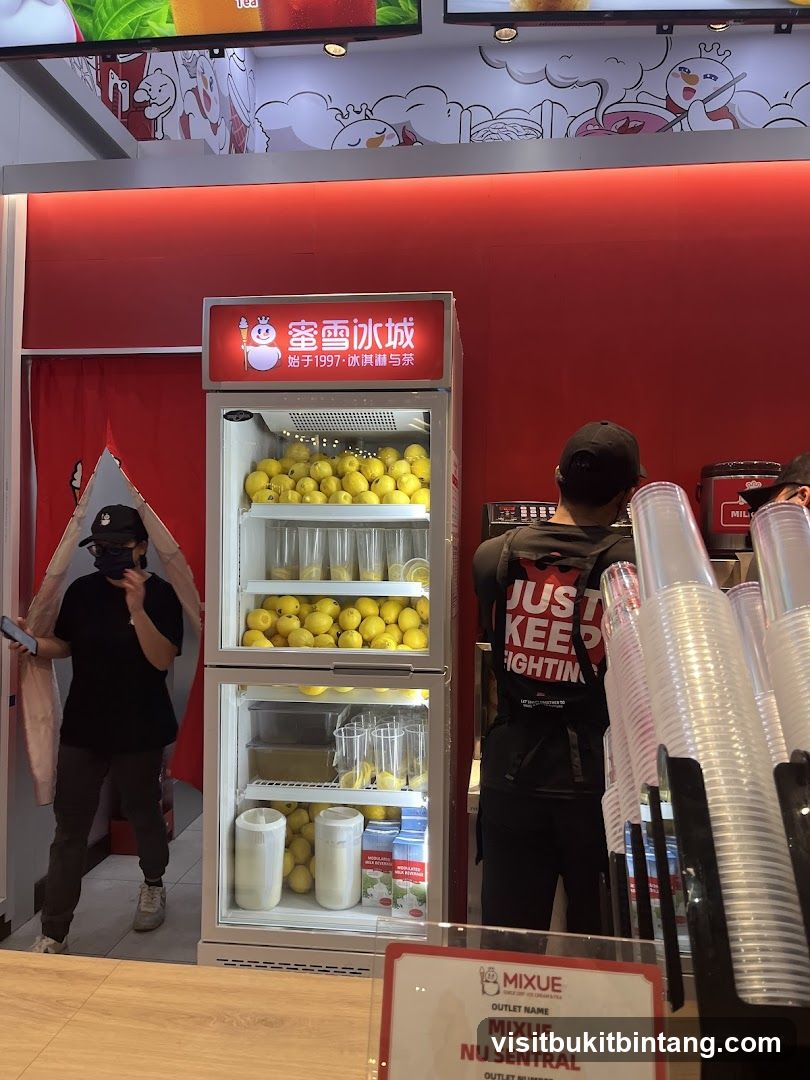 Mixue Ice Cream and Tea Store