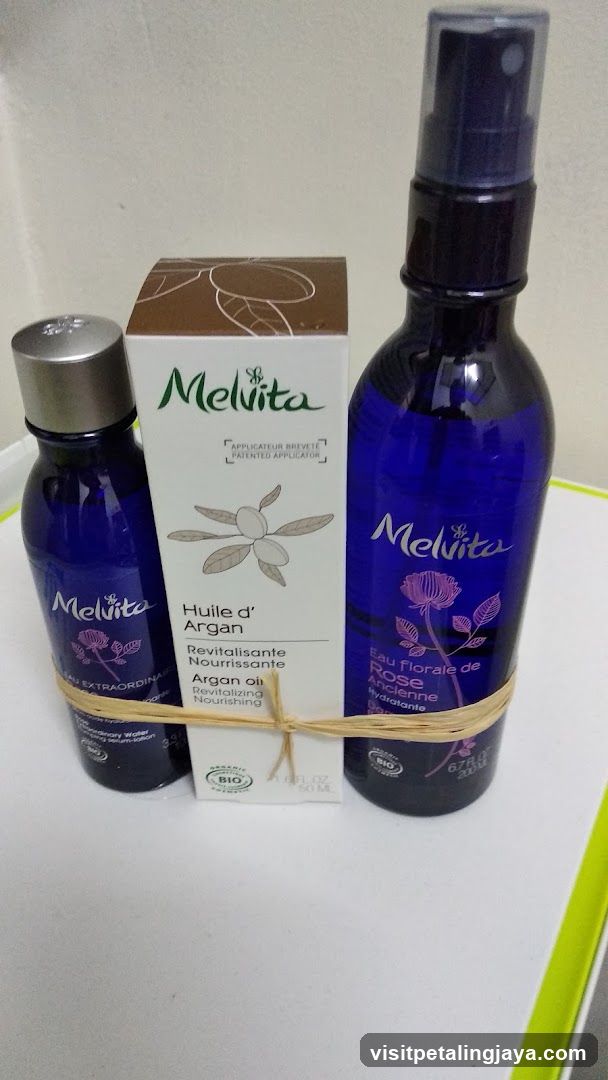 Melvita Product Display