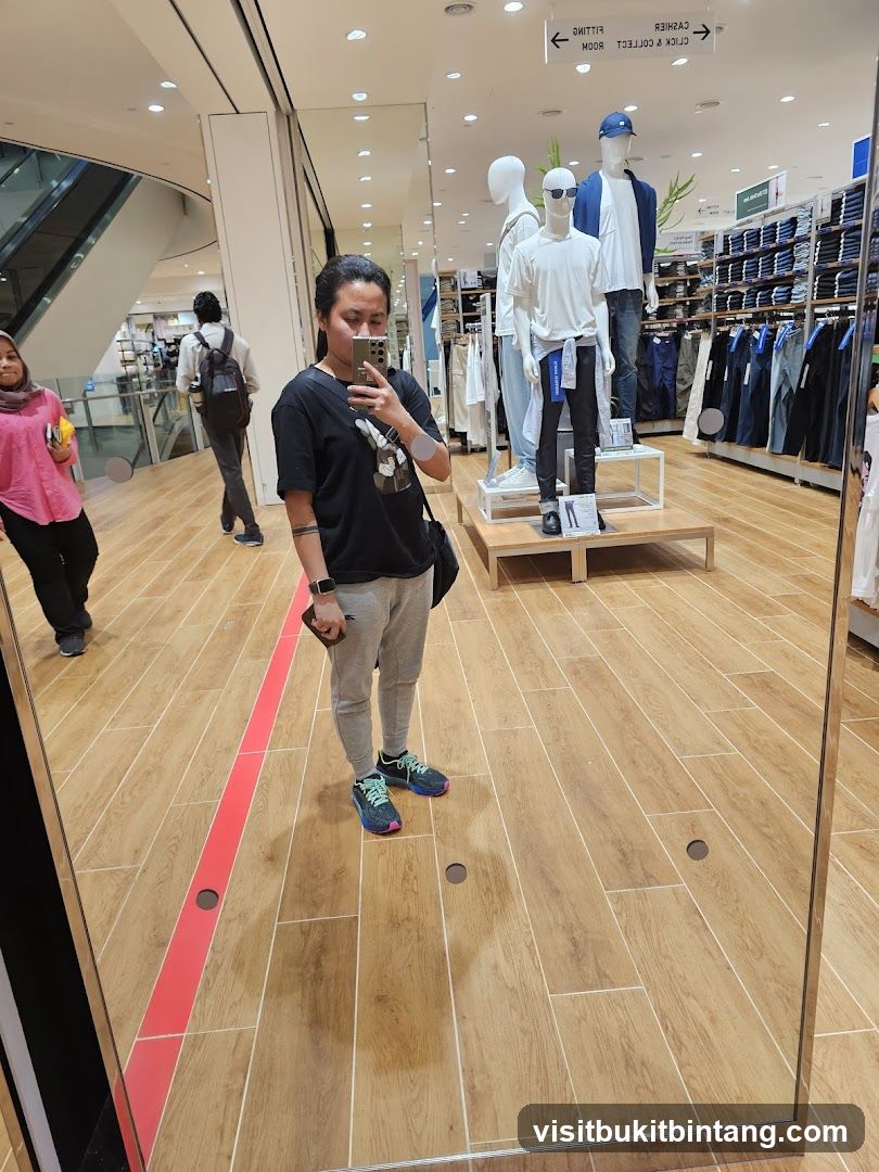 Mannequins in a clothing store