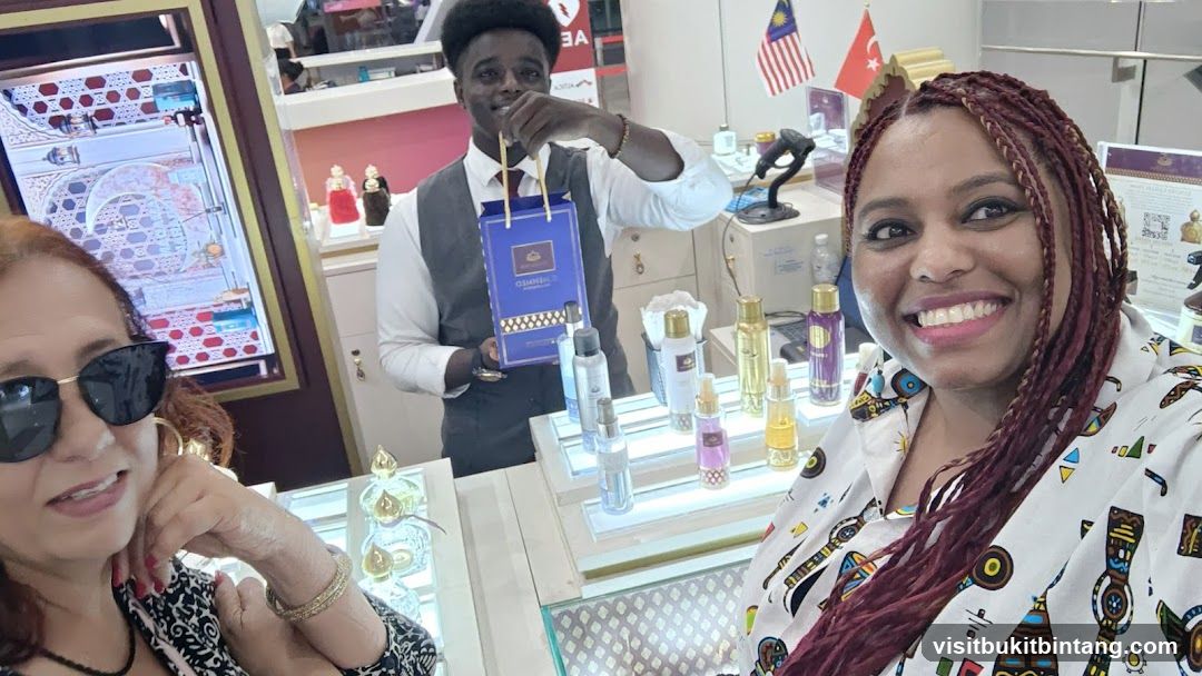 Perfume Shop Display