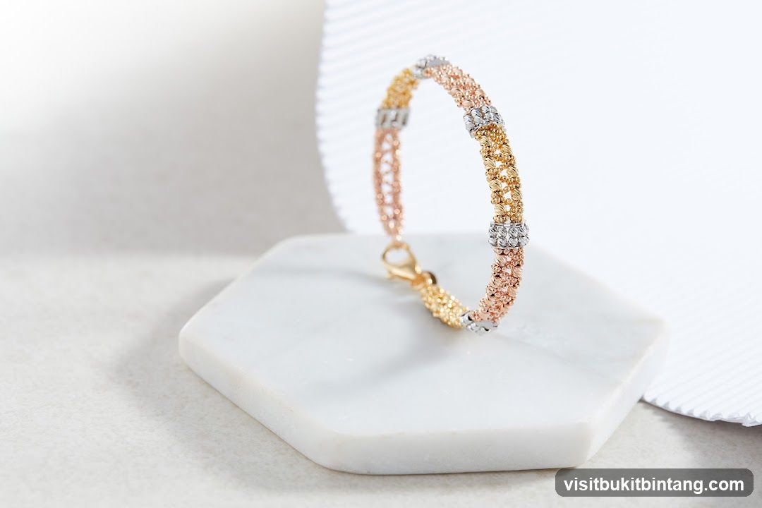 Tri-color gold bracelet