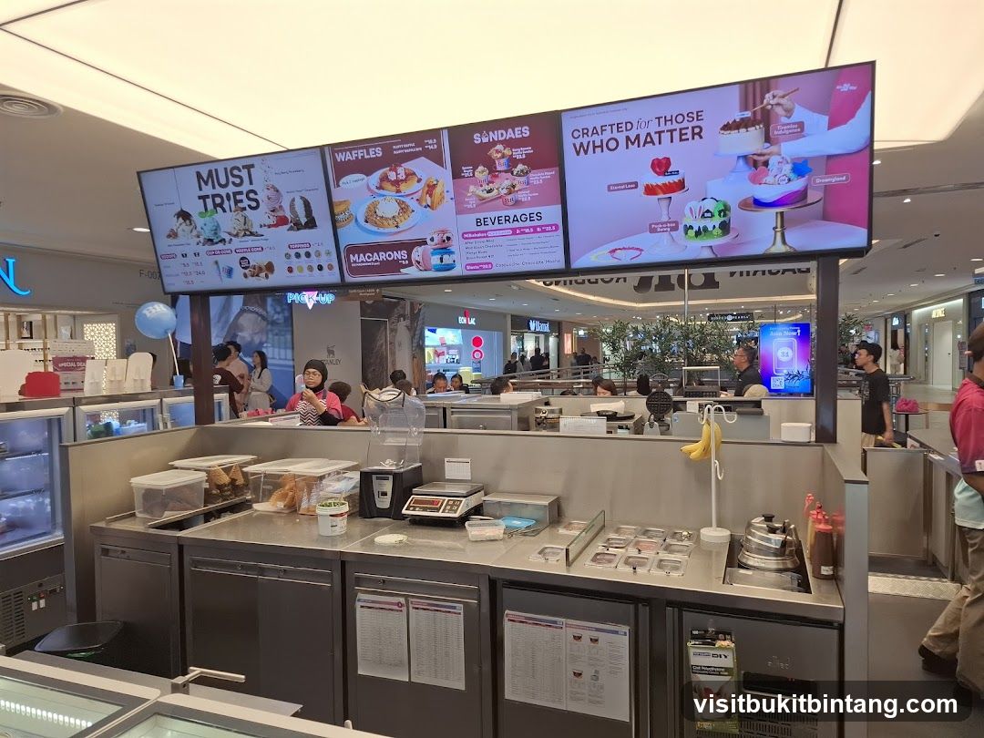 Dessert Counter Display