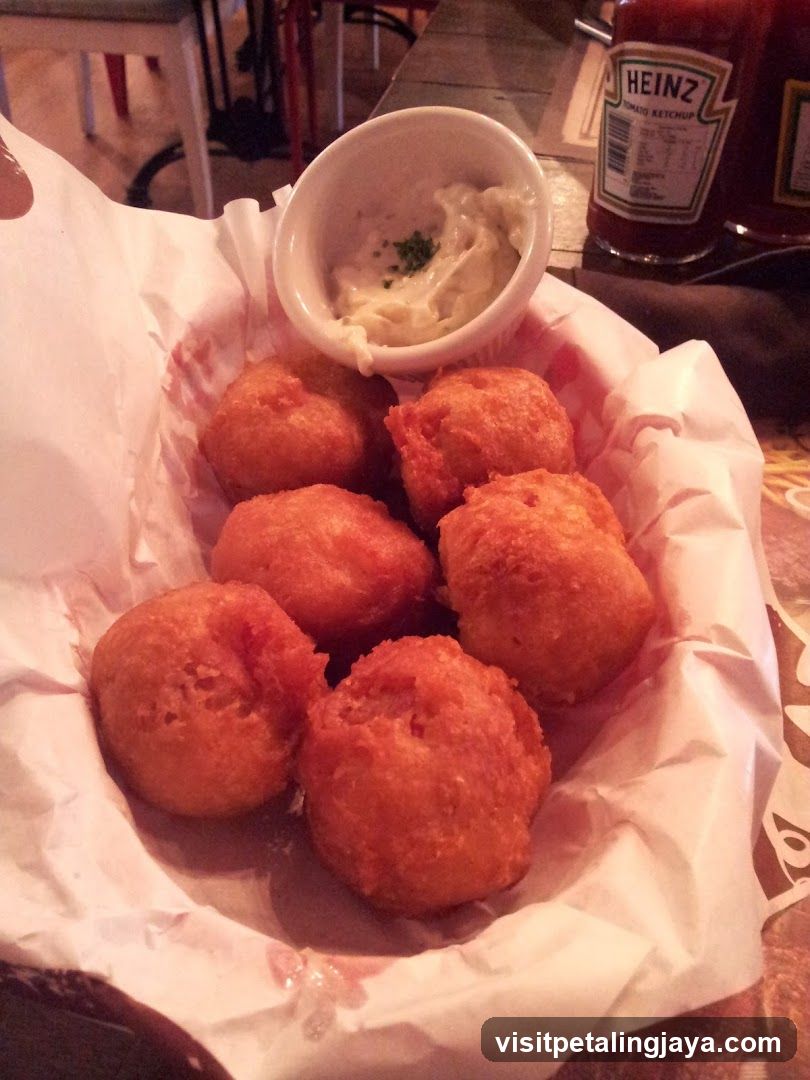 Fried Hushpuppies with Dip