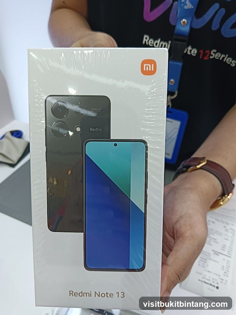 realme NU Sentral Experience Store