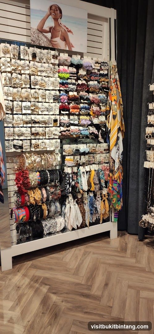 Hair Accessories Display
