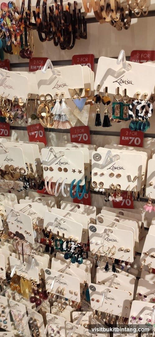 Earrings Display