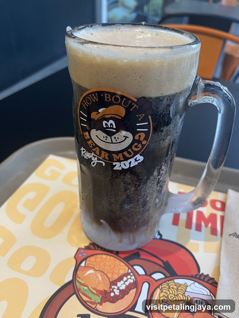 Brewed Coffee Mug at Hawker Centre