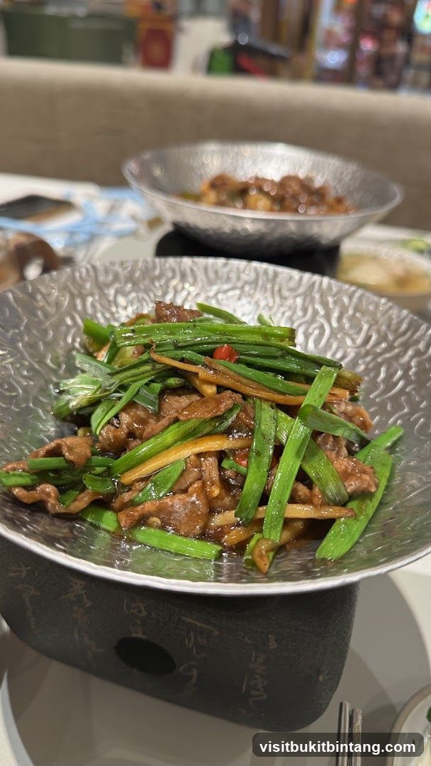Stir-fried Beef with Scallions