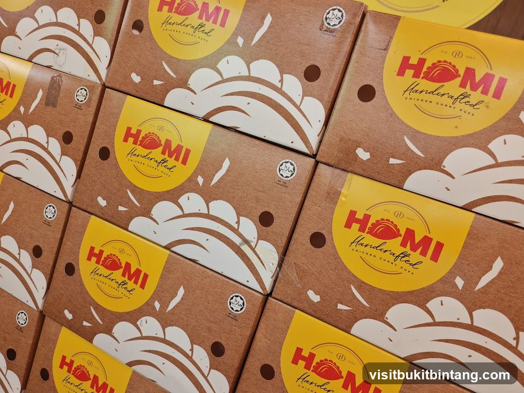 HOMI Handcrafted Chicken Curry Puffs Packaging