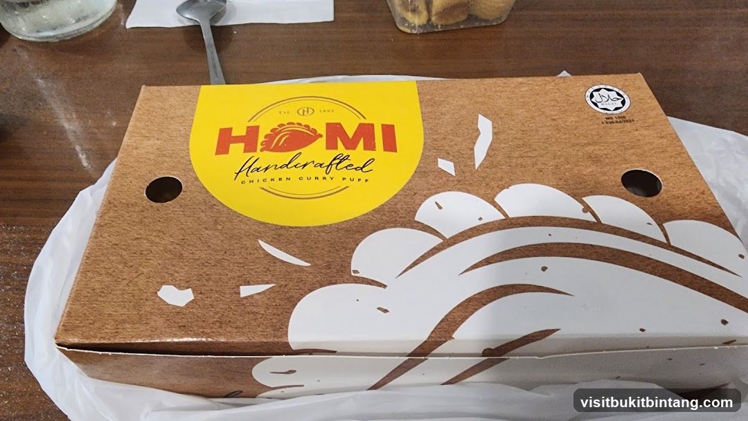 Handcrafted Chicken Curry Puff Box