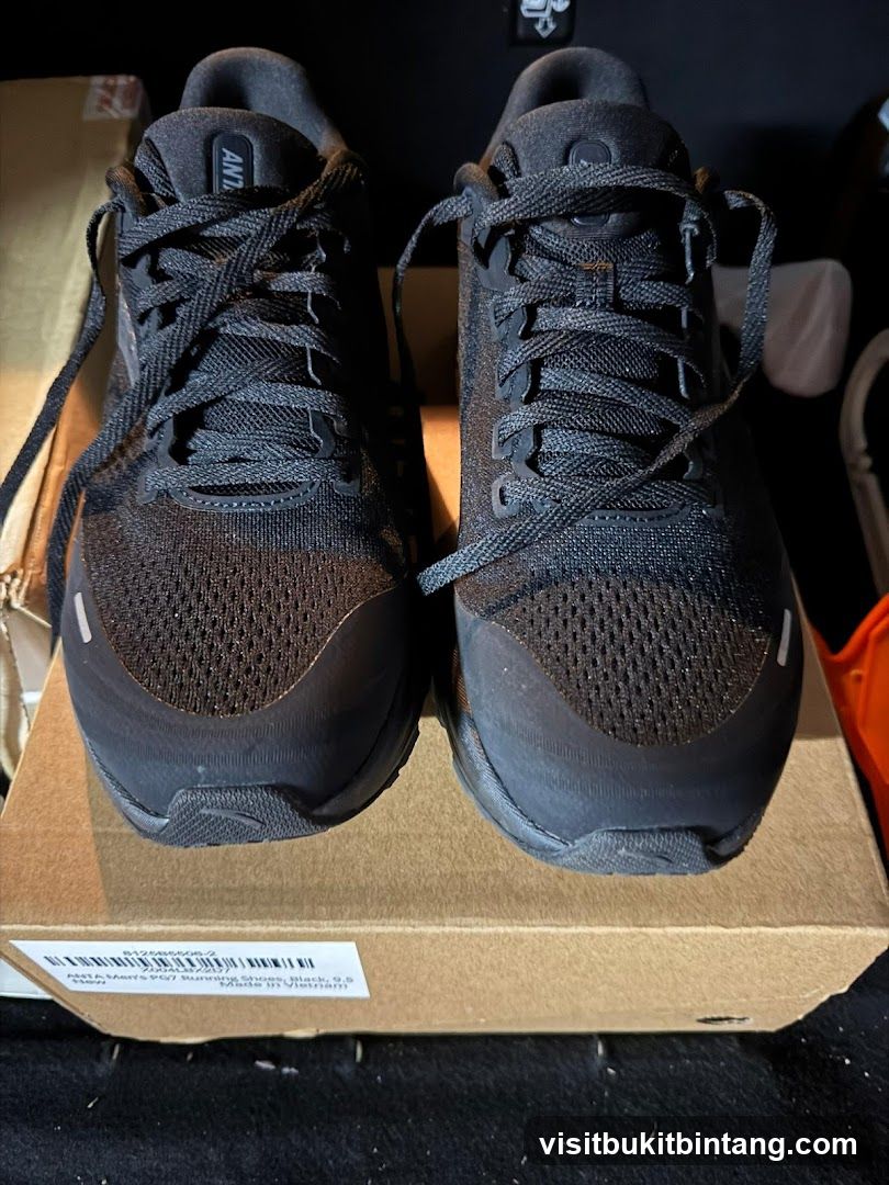 Black Running Shoes