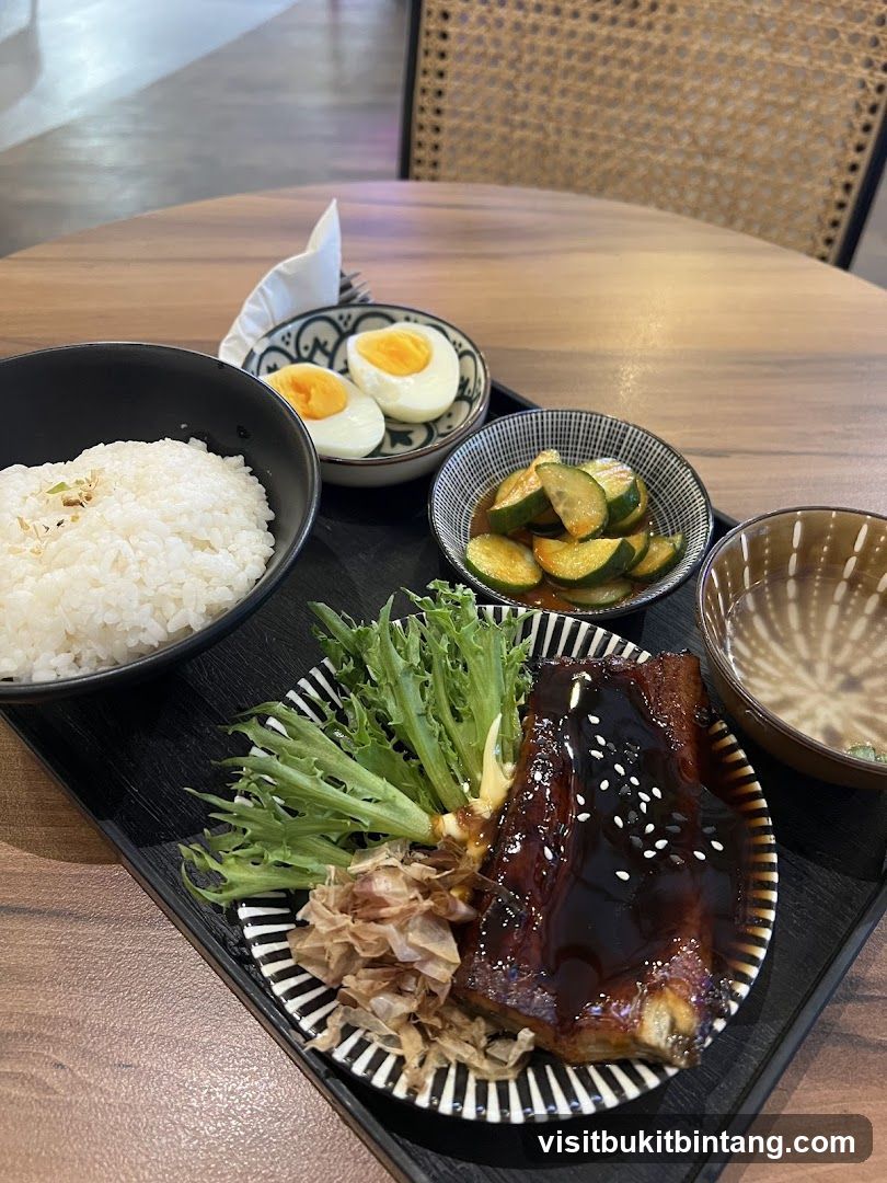 TZUKA: Cafe & Bistro