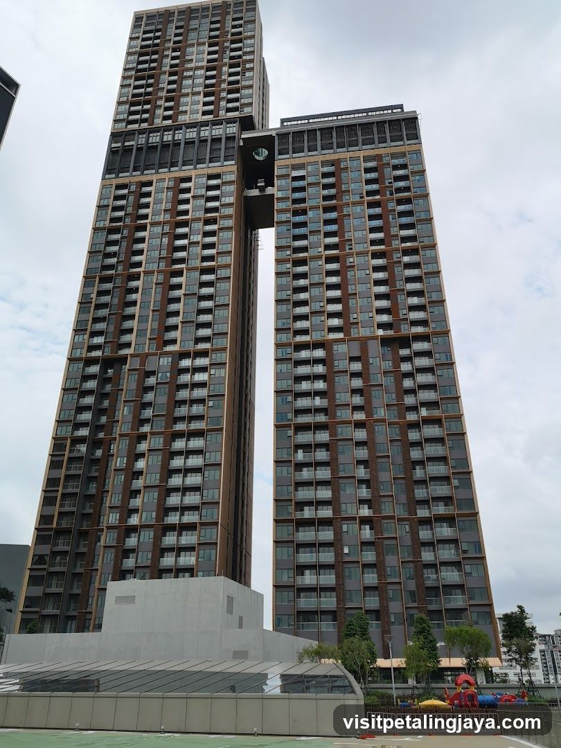 Twin High-Rise Residential Buildings