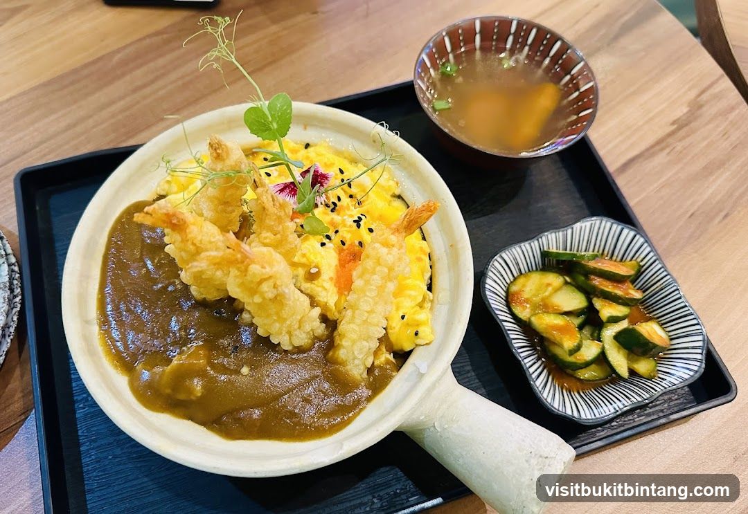 Tempura Shrimp Curry Rice