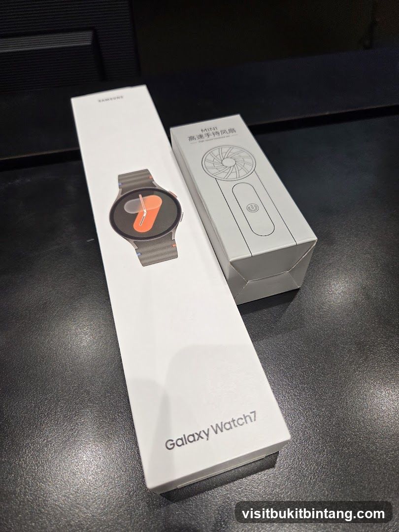 Samsung Galaxy Watch 7 and Mini Fan