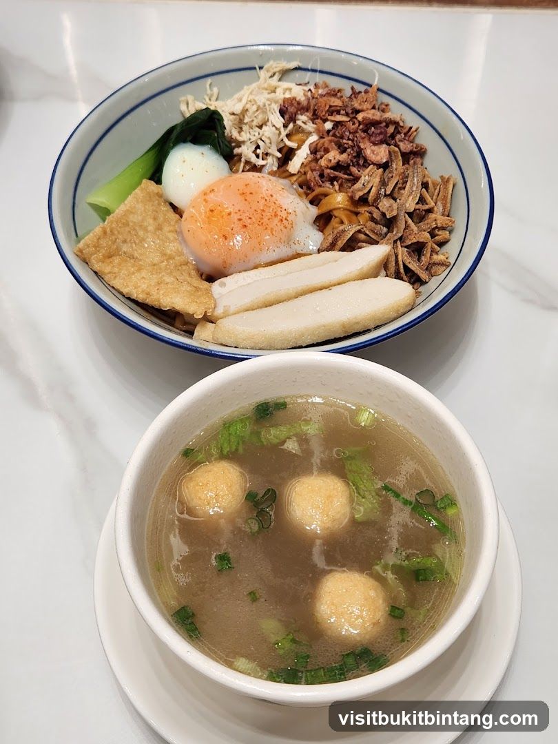 Noodles with Egg and Soup