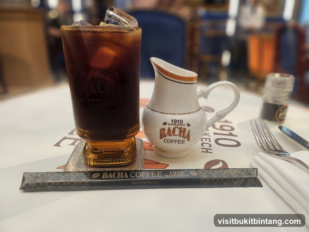 Iced Coffee with Creamer