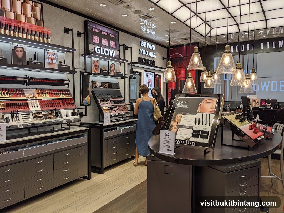 Bobbi Brown Cosmetics Store