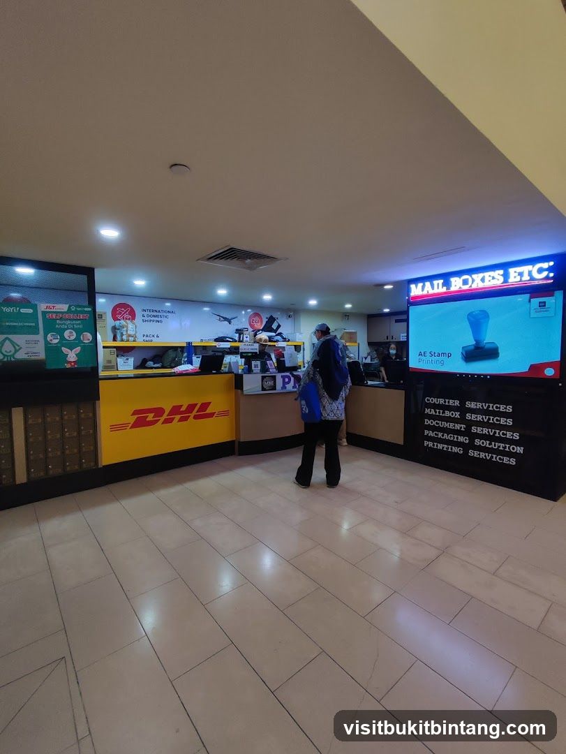 Shipping and Mail Services Counter