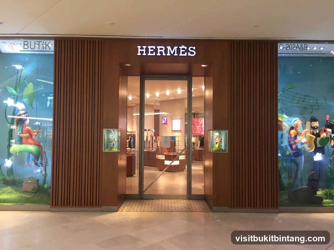 Hermès Storefront