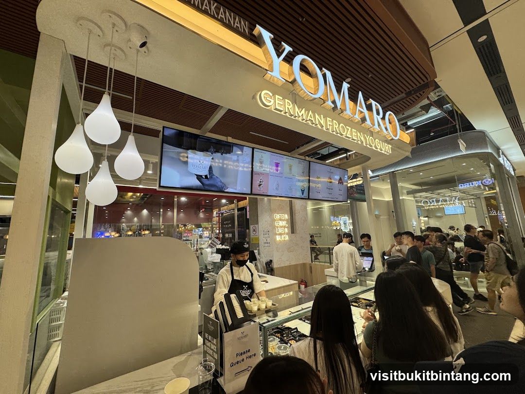 Yomaro Frozen Yogurt